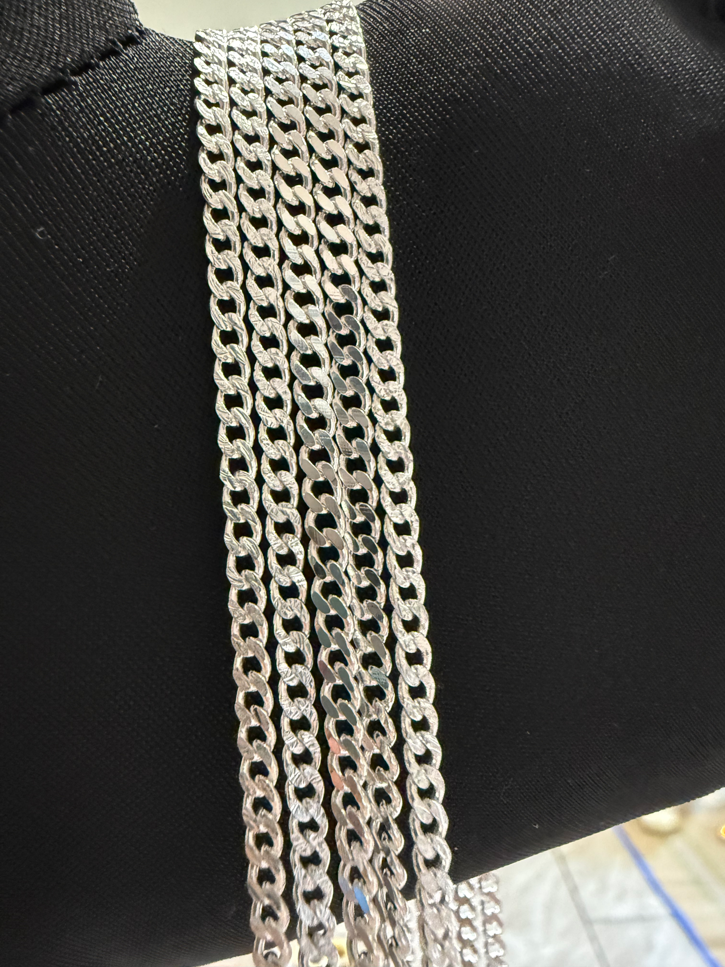 3 MM Cuban Chain image 0